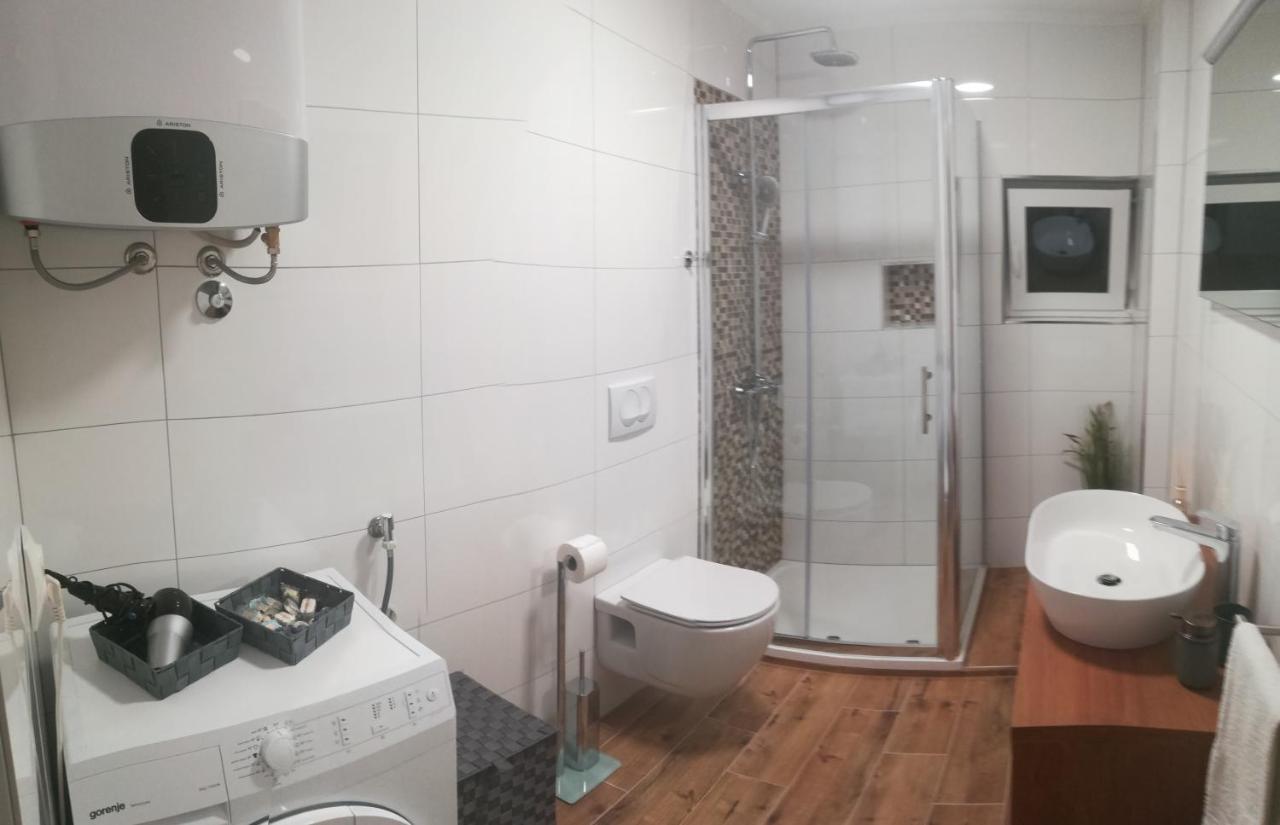 Apartmani Robert Bol Exterior foto